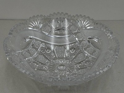 Auktion 371<br>gr. schwere  Bleikristall-Schale, aufwendig beschliffen, H-8 cm, D-24 cm [1]