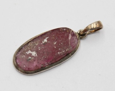 Auktion 371<br>Turmalin-Anhänger in 925er Silber-Fassung, ca. L-4,2cm [1]