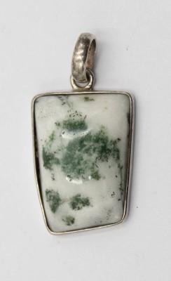 Auktion 371<br>Achat-Anhänger in 925er Silberfassung, 6gr., L-3,5cm [1]