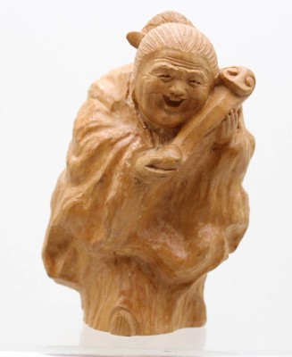 Auktion 371<br>Holzfigur, ältere Frau, Japan, ca. H-14,5cm [1]