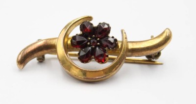 Auktion 371<br>Granatbrosche, wohl Doublé, älter, L-3,5cm [1]