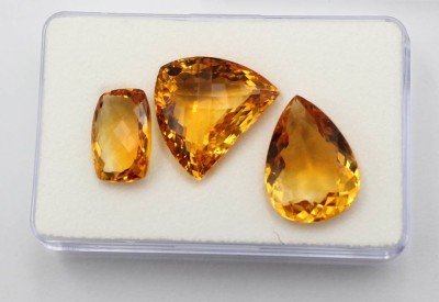 Auktion 371<br>3x div. Citrine, zus ca. 34 Karat [1]