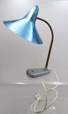 Auktion 371<br>sogen. Hexenhut-Schreibtischlampe, 60/70er Jahre, ca. H-45cm [1]