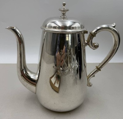 Auktion 371<br>massive deutsche Silber-Kaffeekanne-800- 