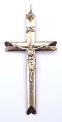 Auktion 371<br>Brustkreuz Anhänger, 19. Jhd., goldfarben, 6,8 x 3,2cm [1]