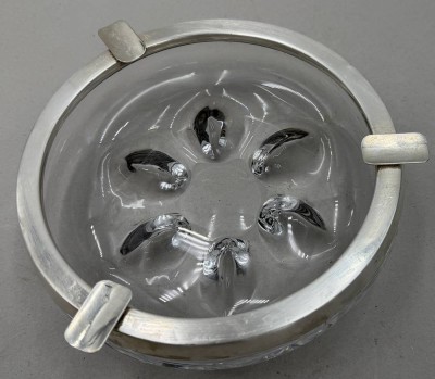 Auktion 374<br>grosser, schwerer Kristallascher 