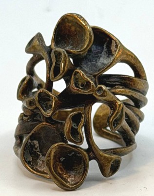 Auktion 372<br>Bronze-Ring, Rentiermoos-Dekor, wohl Finland, RG 51 [1]