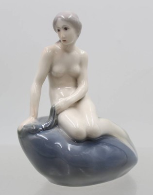 Auktion 372<br>Die kleine Meerjungfrau, Entw.Edvard Eriksen, Royal Copenhagen, Modelnr. 5689, ca. H-13cm [1]