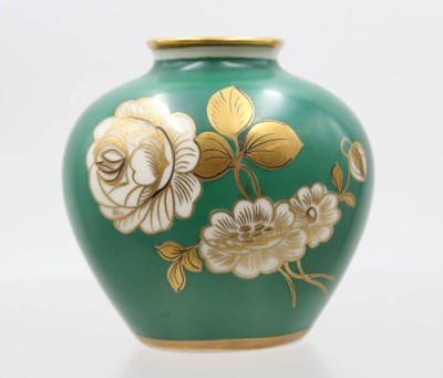 Auktion 372<br>kl. Vase, Roloff, Goldblumen, ca. H-8,3cm [1]