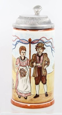 Auktion 372<br>handbemalter Bierkrug mit Zinndeckel, Wechsler Tiroler Brand, ca. H-22,5cm [1]