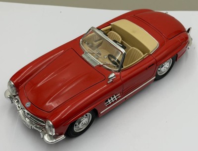 Auktion 372<br>Burago Automodell 1:18,  MB 300 SL Coupe [1]