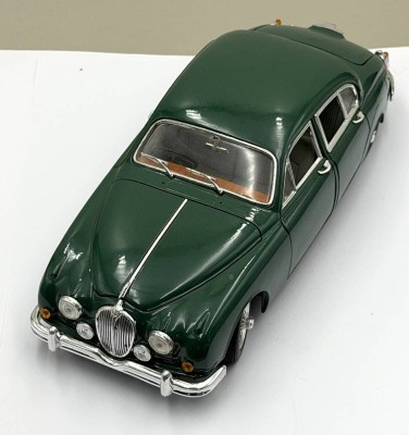 Auktion 372<br>Majesto Automodell 1:18, Jaguar MK 2 [1]