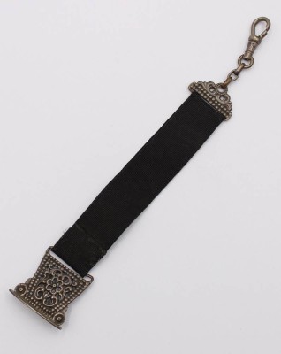 Auktion 372<br>Uhren-Chatelaine, 800er Silber, monogramm 