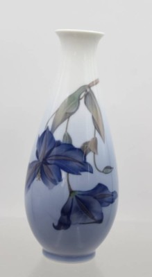 Auktion 372<br>Vase, Royal Copenhagen, florales Dekor, H-19cm [1]