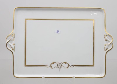 Auktion 372<br>kl. Tablett, Dresden Potschapel, Goldzier, ca. 27,5 x 18cm [1]