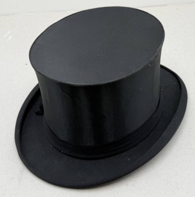 Auktion 372<br>Chapeau claque, gut erhalten [1]