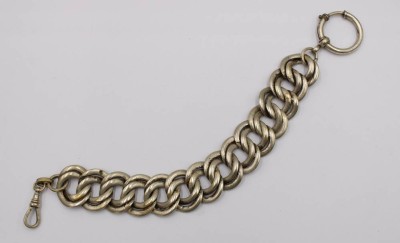 Auktion 372<br>Uhrenkette, versilbert, älter, L-28cm B-2,5cm [1]