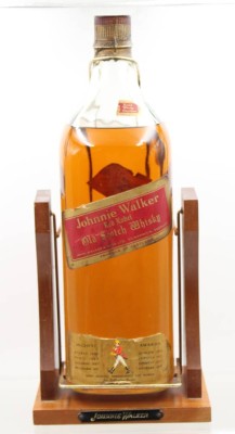 Auktion 372<br>Vintage-Flasche Johnnie, Walker Red Label, in Halter, 4,5 Liter Flasche [1]