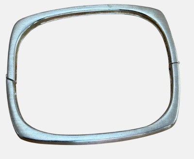 Auktion 372<br>eckiger Silber-Armreif  -925-, 6,7x6 cm, 26,71 gr. [1]