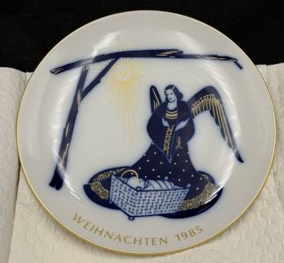 Auktion 372<br>Weihnachtsteller KPM Berlin 1985 , in OVP, D-19,5 cm, limitierte Auflage [1]