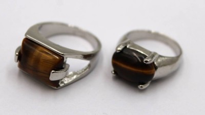 Auktion 372<br>2x versilberte Ringe, je mit Tigerauge, RG 52/56 [1]