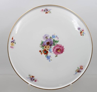 Auktion 372<br>Tortenplatte, Hutschenreuther, Blumendekor, ca. D-32cm [1]