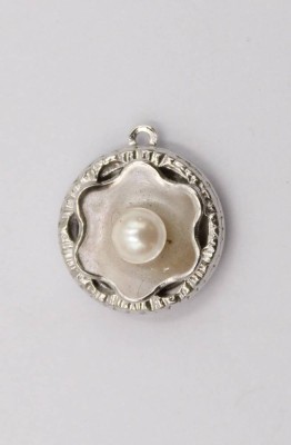 Auktion 372<br>835er Silber-Kettenanhänger mit kl. Perle,  D-1,5cm 1,7gr. [1]