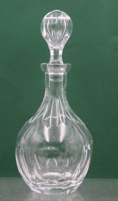 Auktion 372<br>schwere Kristall-Karaffe, beschliffen, ca. H-30cm [1]