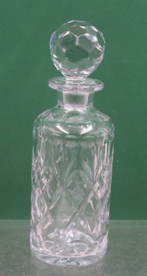 Auktion 372<br>Karaffe, beschliffen, ca. H-26cm [1]