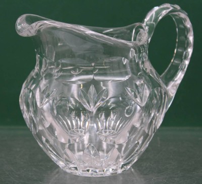Auktion 372<br>Kristall-Krug, wohl Nachtmann, beschliffen, ca. H-13,5cm [1]