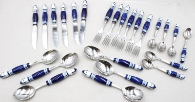 Auktion 372<br>24tlg Besteckset, Serie „Siena“ von Rosenthal, Entw. Bjørn Wiinblad, 1x Griff defekt, Messer L-19,8cm [1]