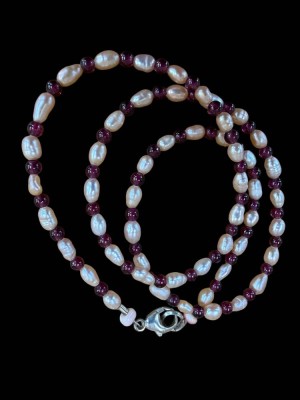 Auktion 372<br>Halskette, Biwa-Perle und Lapis  Lazuli, Silber-925-, L-43 cm [1]