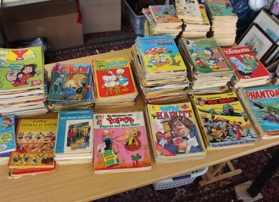 Auktion 372<br>gr. Konvolut div. Comics, älter, wohl 70 bis 80er Jahre, Alters-u. Gebrauchsspuren [1]