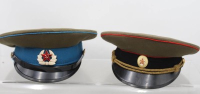 Auktion 372<br>Paar Schirmmützen, UDSSR [1]