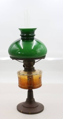 Auktion 372<br>antike Petroleumlampe um 1910, grüner Glasschirm, ca. H-54cm [1]