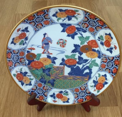Auktion 372<br>Imari Teller, D-22 cm [1]