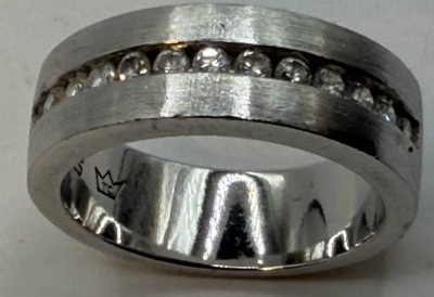 Auktion 372<br>Silberring-925- mit klaren Steinen, RG 56, 8 gr [1]
