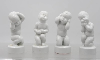 Auktion 373<br>4x sogen. Schmerzkinder, Bing & Gröndahl, Weißporzellan, ca. H-11cm [1]
