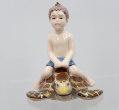 Auktion 373<br>Royal Copenhagen Frederik,  Millennium Collectio 2003, Entw. Sven Vestergaard, ca. H-9,5cm [1]