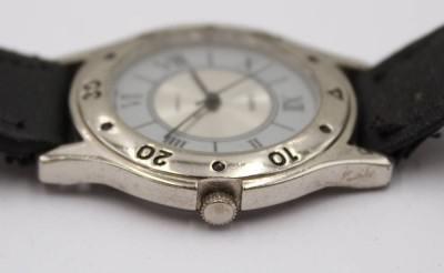 Auktion 373<br>Armbanduhr, Zaria, Handaufzug, Werk läuft, D-3,5cm, getragen Erhaltung [1]