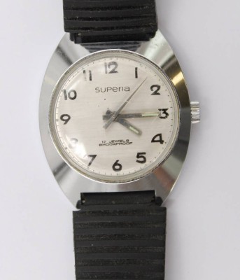 Auktion 373<br>Vintage-Armbanduhr, Superia, Handaufzug, Werk läuft, D-3,1cm, getragene Erhaltung [1]