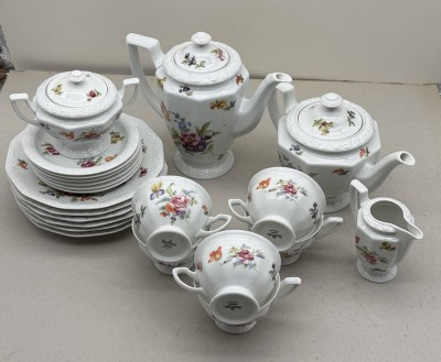 Auktion 373<br>22 tg. Kaffee-Teeservice 