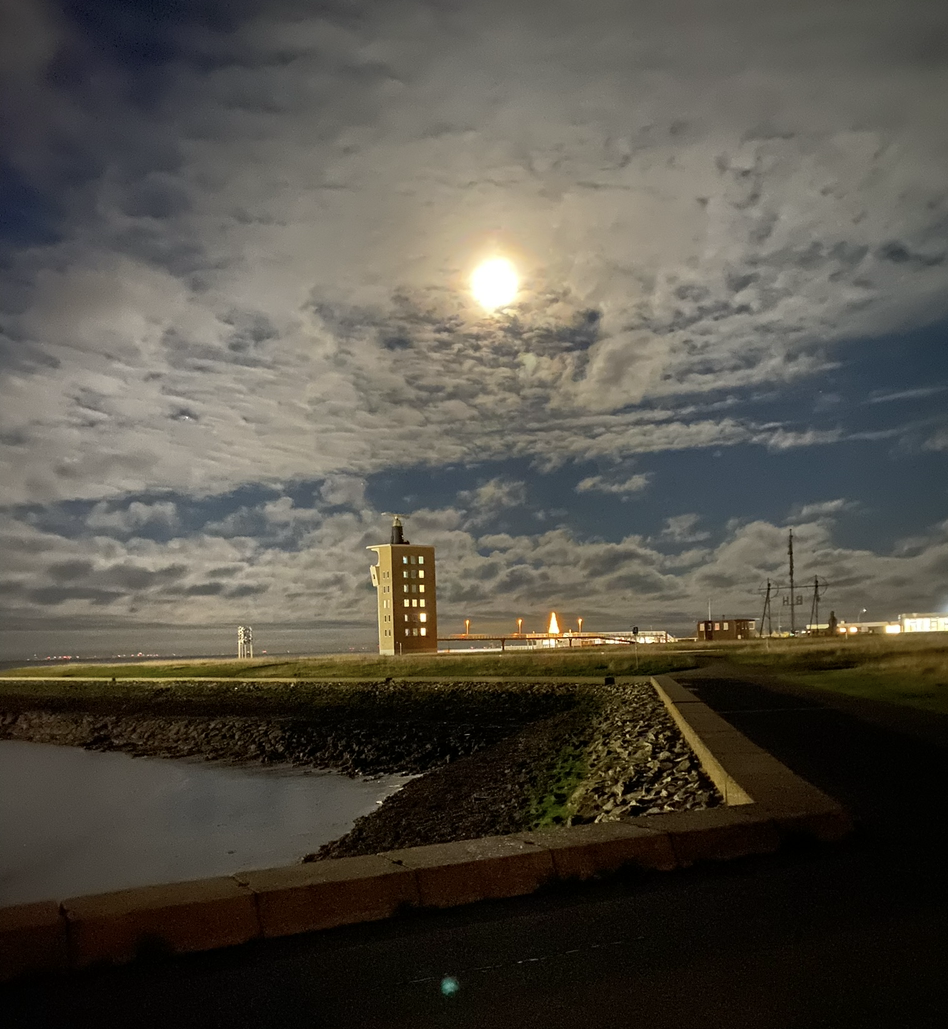 Mondnacht in Cuxhaven